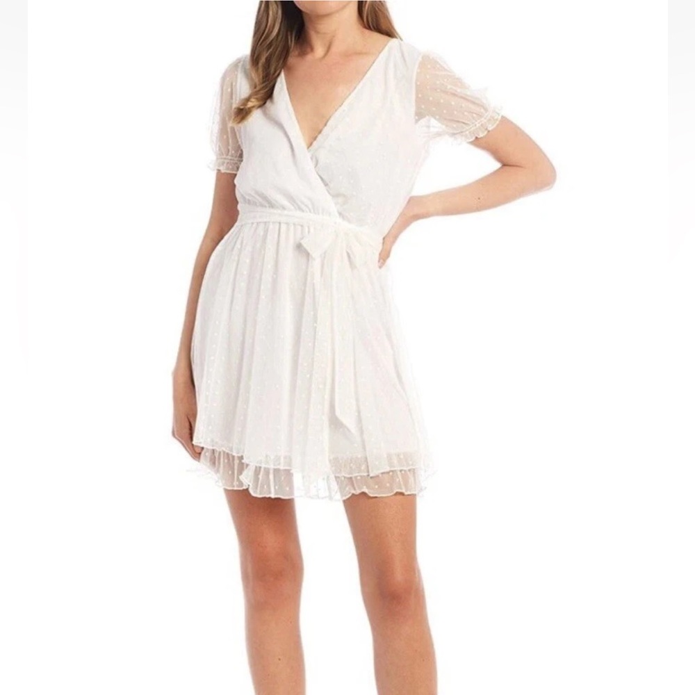 Allison & Kelly dress M Juniors off white lined dot ruffles short sleeve tie